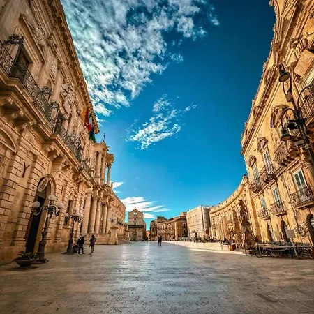 公寓 Donna Concetta A Due Passi Da Ortigia *
