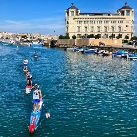 Donna Concetta A Due Passi Da Ortigia